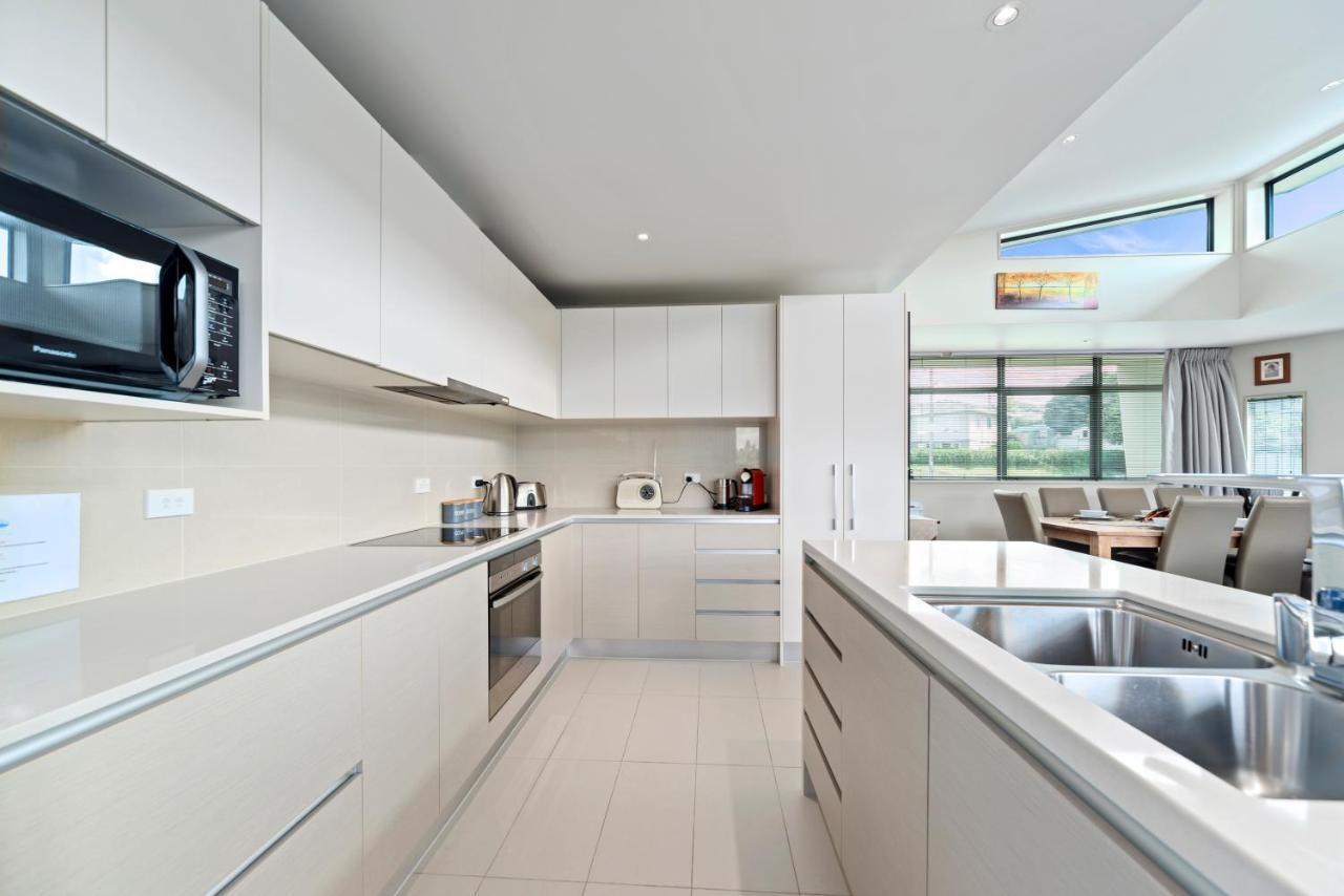 Two Views Taupo Apartment Dış mekan fotoğraf